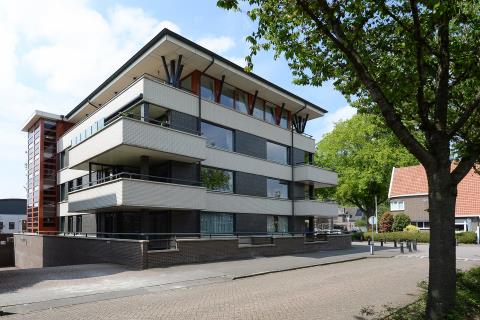 Nassaulaan 5, EMMEN